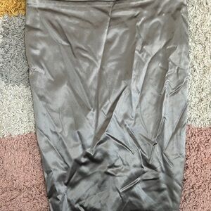 Elegant Dior Gray Satin Skirt